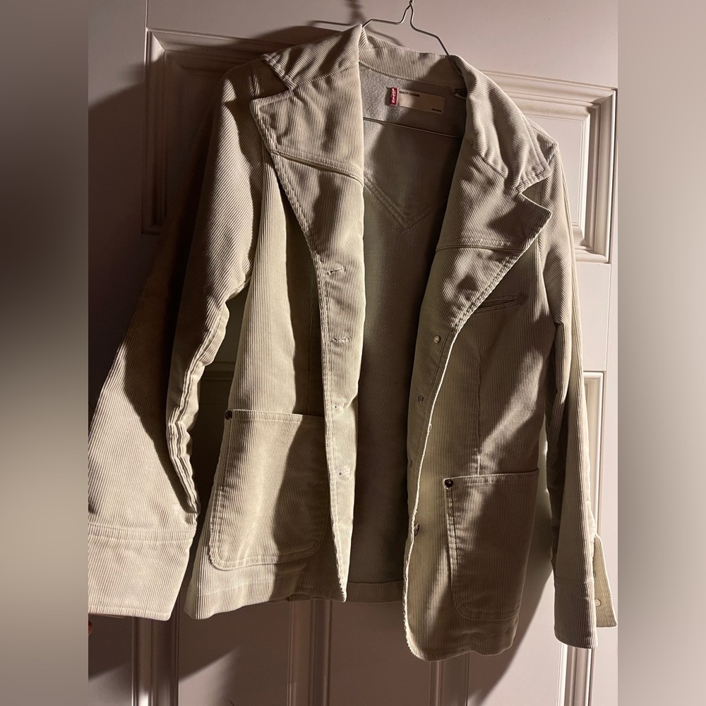 Vintage Levi's Light Tan Corduroy Jacket